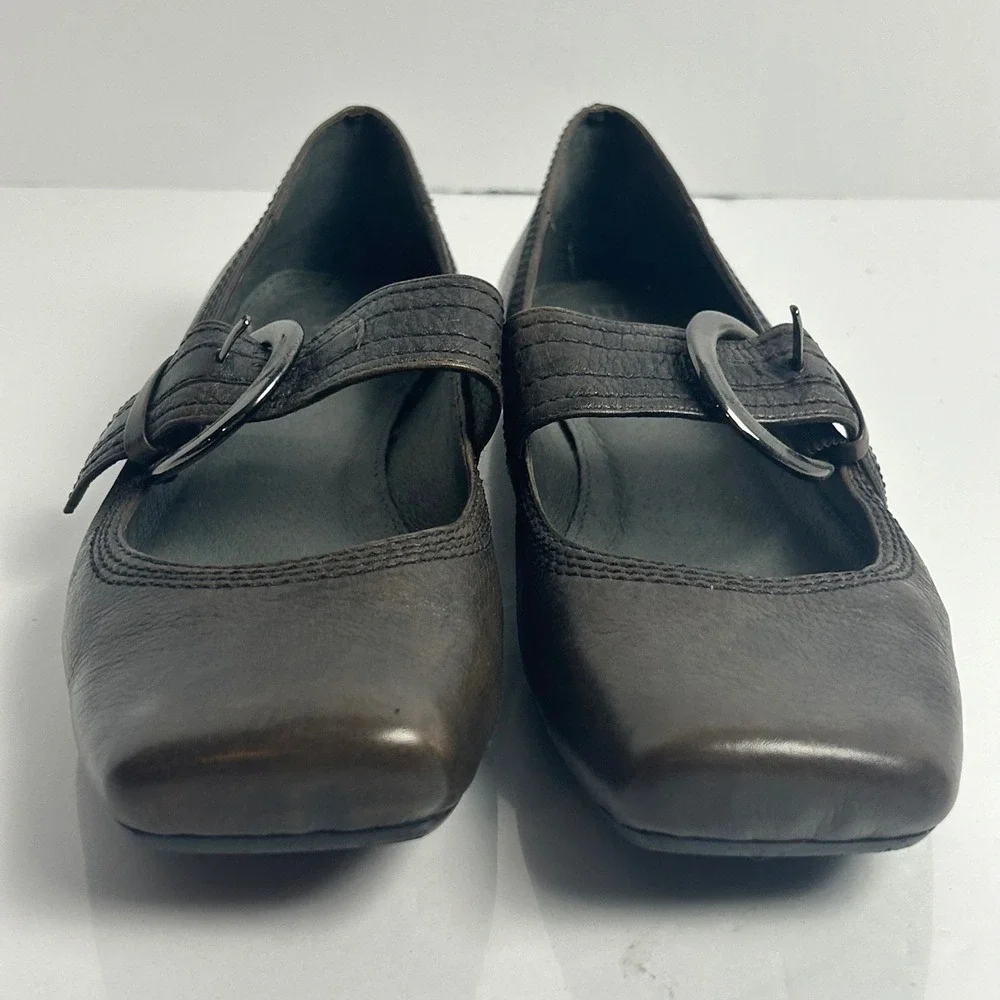 Biviel Dark Brown Leather Square Toe Mary Jane Buckle Flats Womens 39 EU